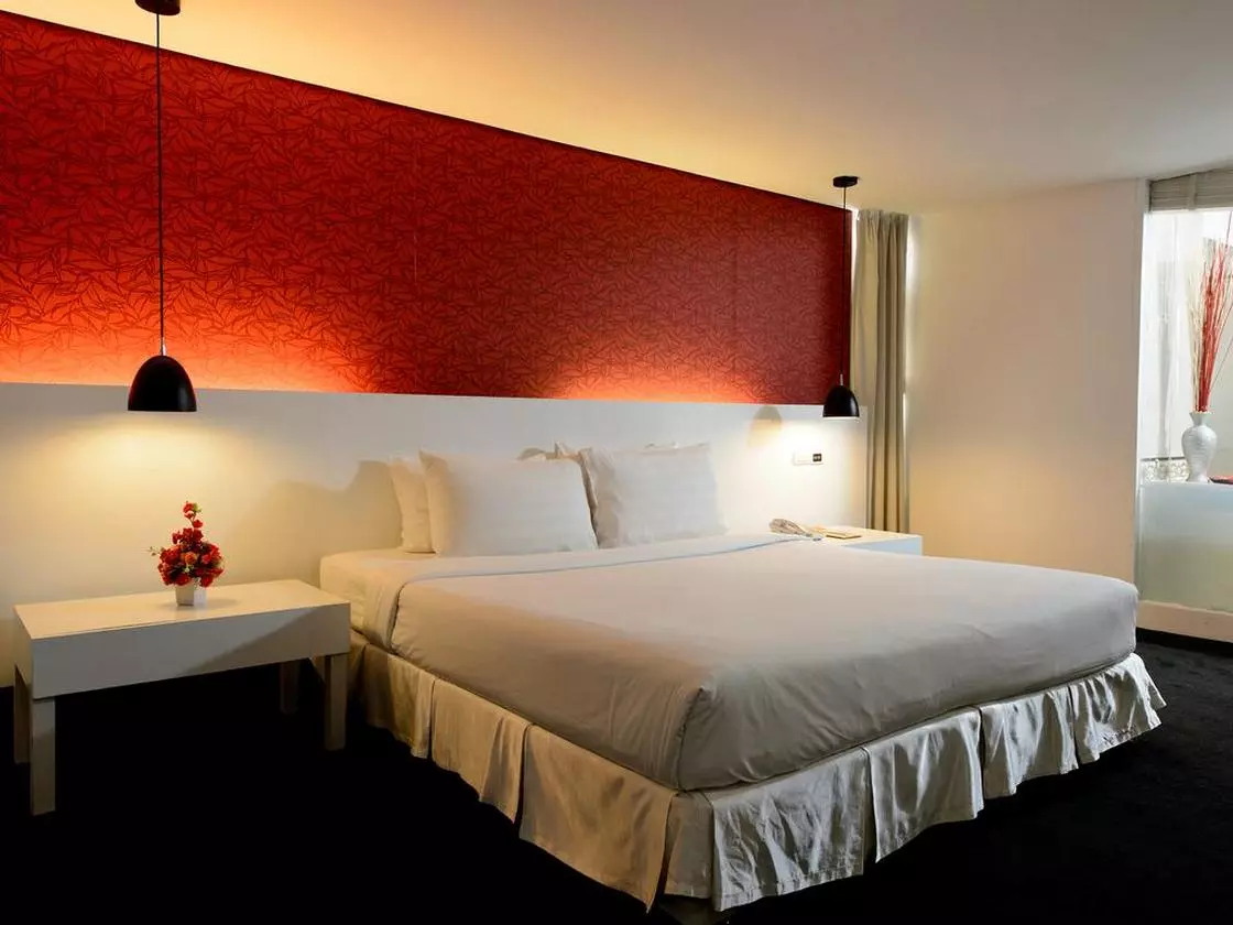 IRESIDENCESATHORN_SHABAVIZ (7).jpg